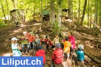 Bild 2: Waldspielgruppe  TATATUCK sucht Praktikant/-in ab August