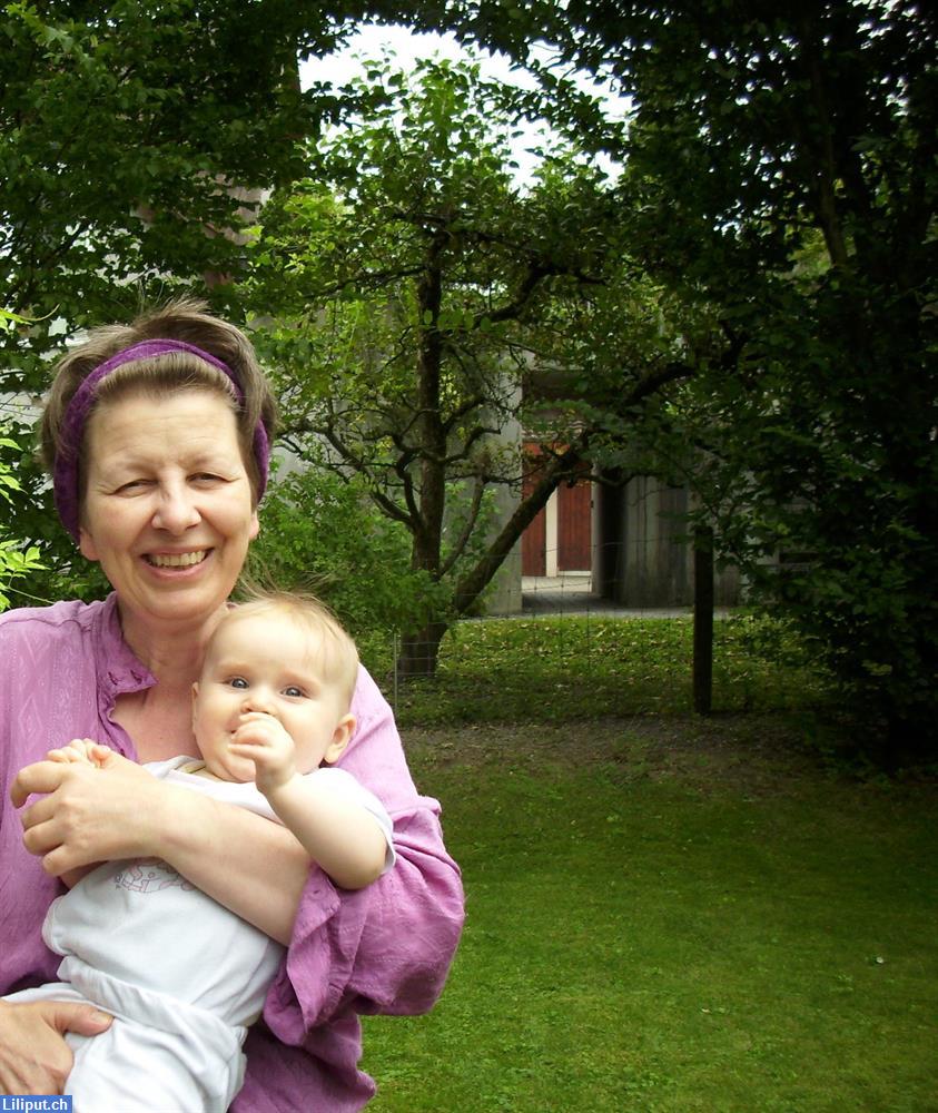 Bild 3: Erfahrene Nanny bietet liebevolle Betreuung im Raum Zürich