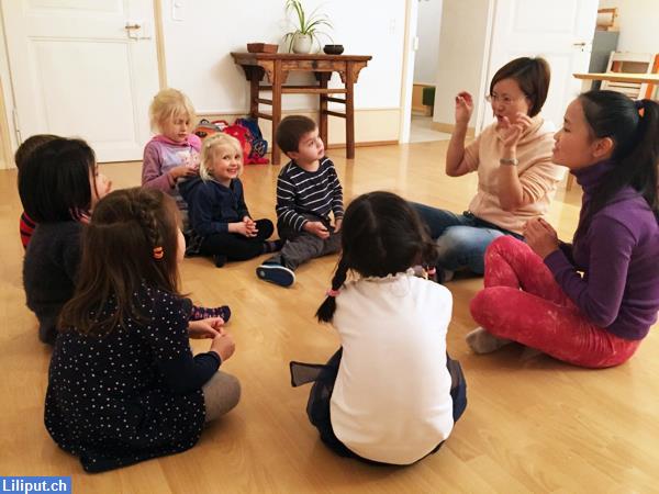 Bild 1: Chinesische Spielgruppen sowie Musik-Spielgruppe in Basel