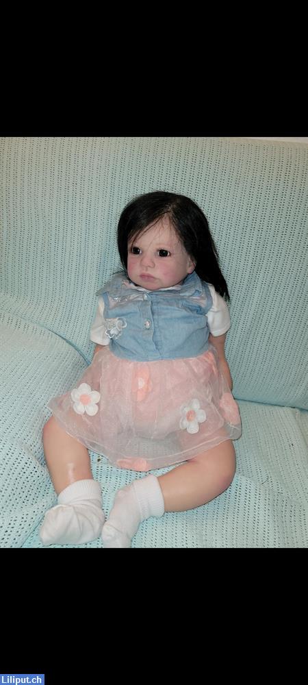 Bild 1: Kleinkind Puppe - ein kleines Mädchen wie echt!