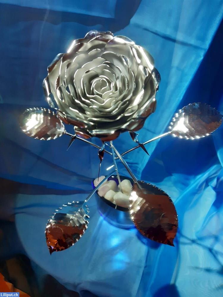 Bild 2: Rose aus Chromstahl elektropoliert, matt, glänzend