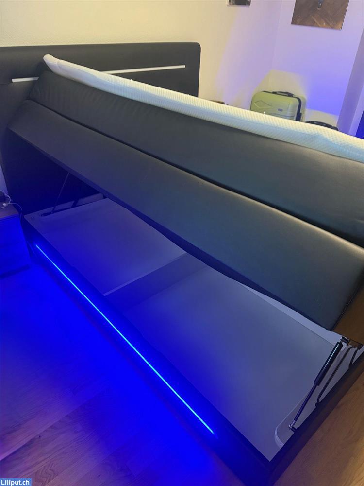 Bild 1: Boxspring Bett zu verkaufen