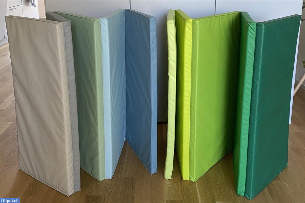 Bild 1: Zwei Ikea Gymnastikmatten zu verkaufen