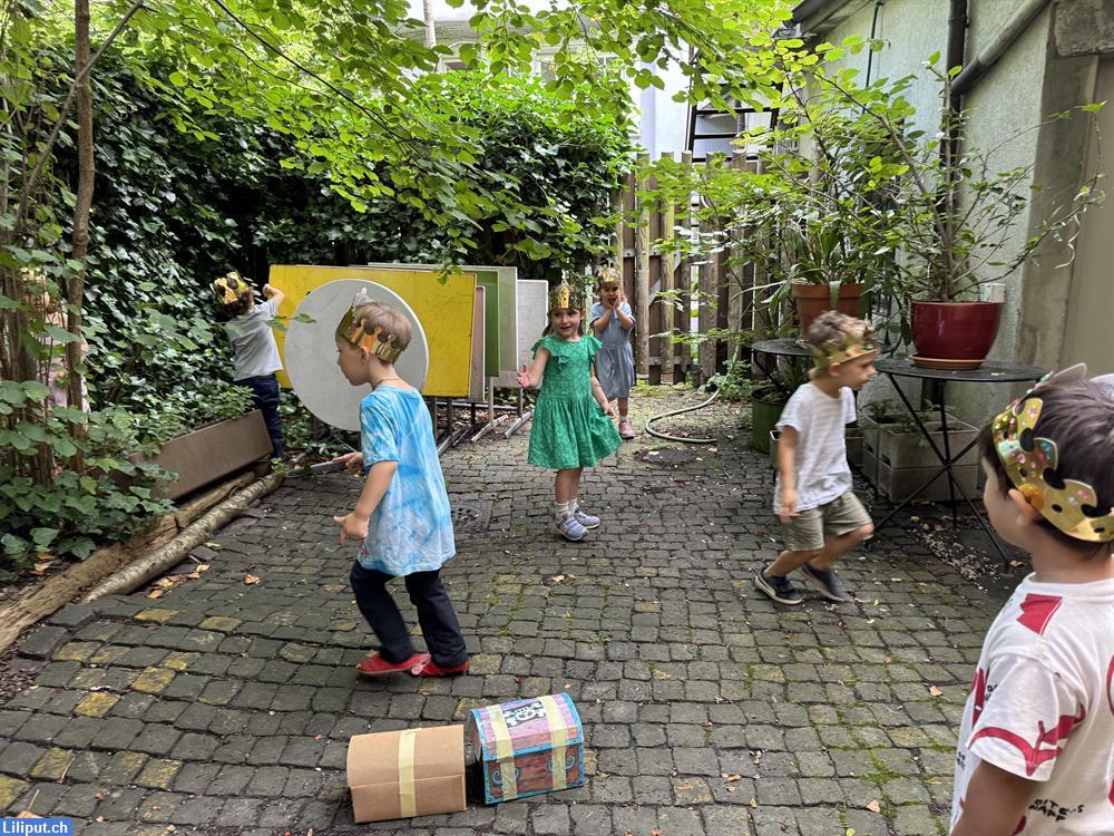 Bild 5: Rikas Spielgruppe in Altstadthaus