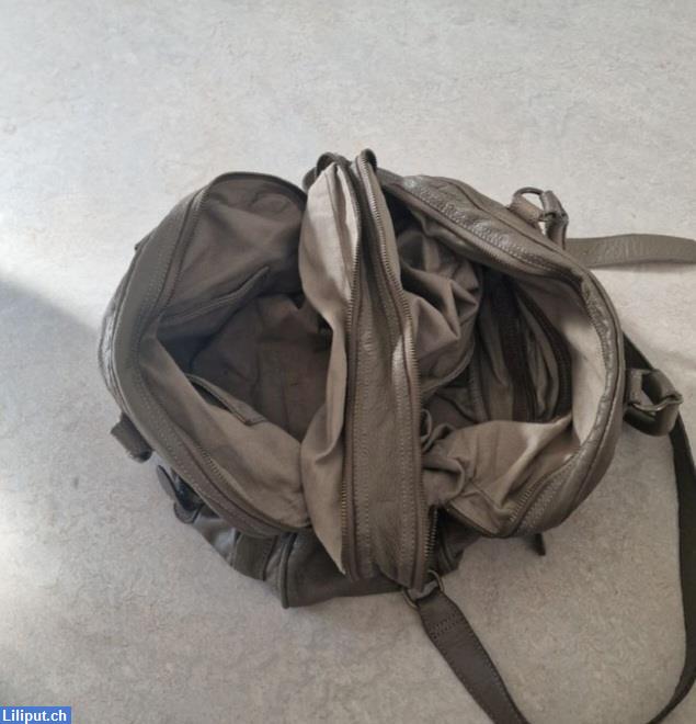 Bild 3: Grünliche Liebeskind Tasche zu verkaufen