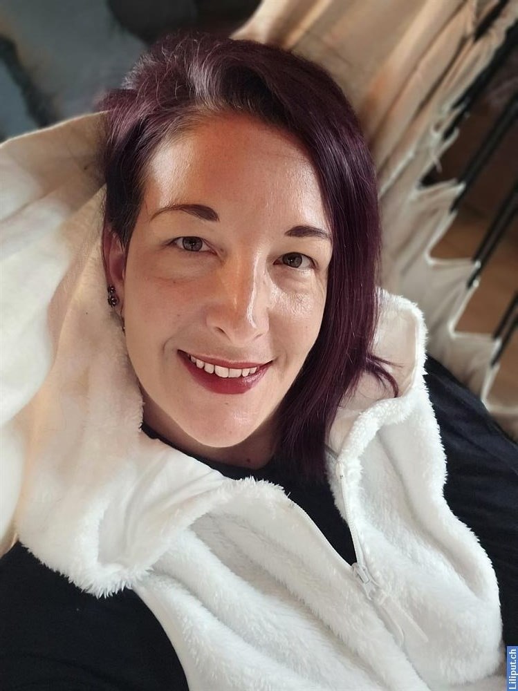 Bild 1: Zwei starke Herzen suchen einen Dritten im Bunde