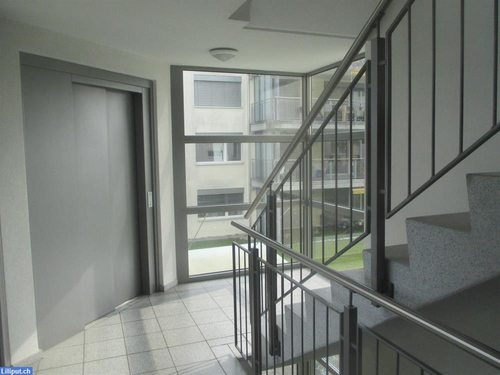 Bild 1: Schöne WG möbliert mit Balkon, nähe EMPA Dübendorf