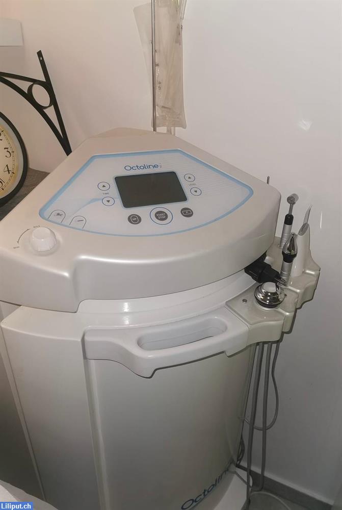 Bild 1: Kosmetikgerät (Jet Clear) für Gesichtspflege