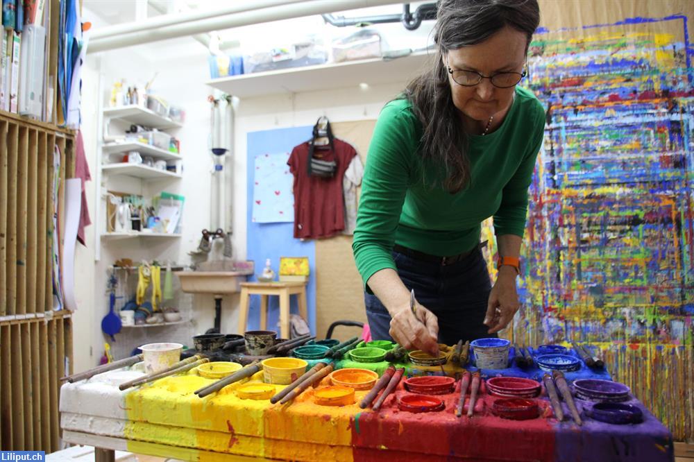 Bild 2: Malen in der Gruppe in Zürich