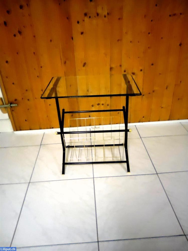 Bild 4: Tisch, Schuhschrank, Zeitungsständer, GRATIS abzugeben