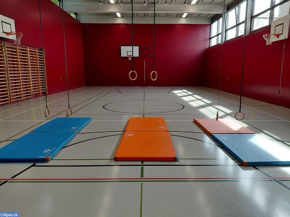 Bild 2: Bewegungsspielgruppe in der Turnhalle ab ca. 3 Jahre ohne Eltern in Höngg