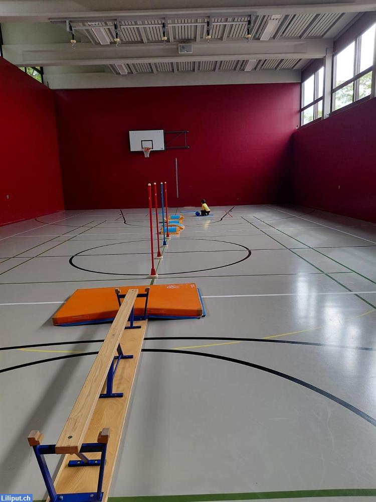 Bild 4: Bewegungsspielgruppe in der Turnhalle ab ca. 3 Jahre ohne Eltern in Höngg